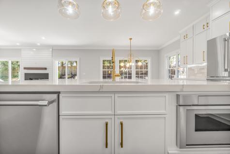 153 Pease Avenue Fairfield CT 06890