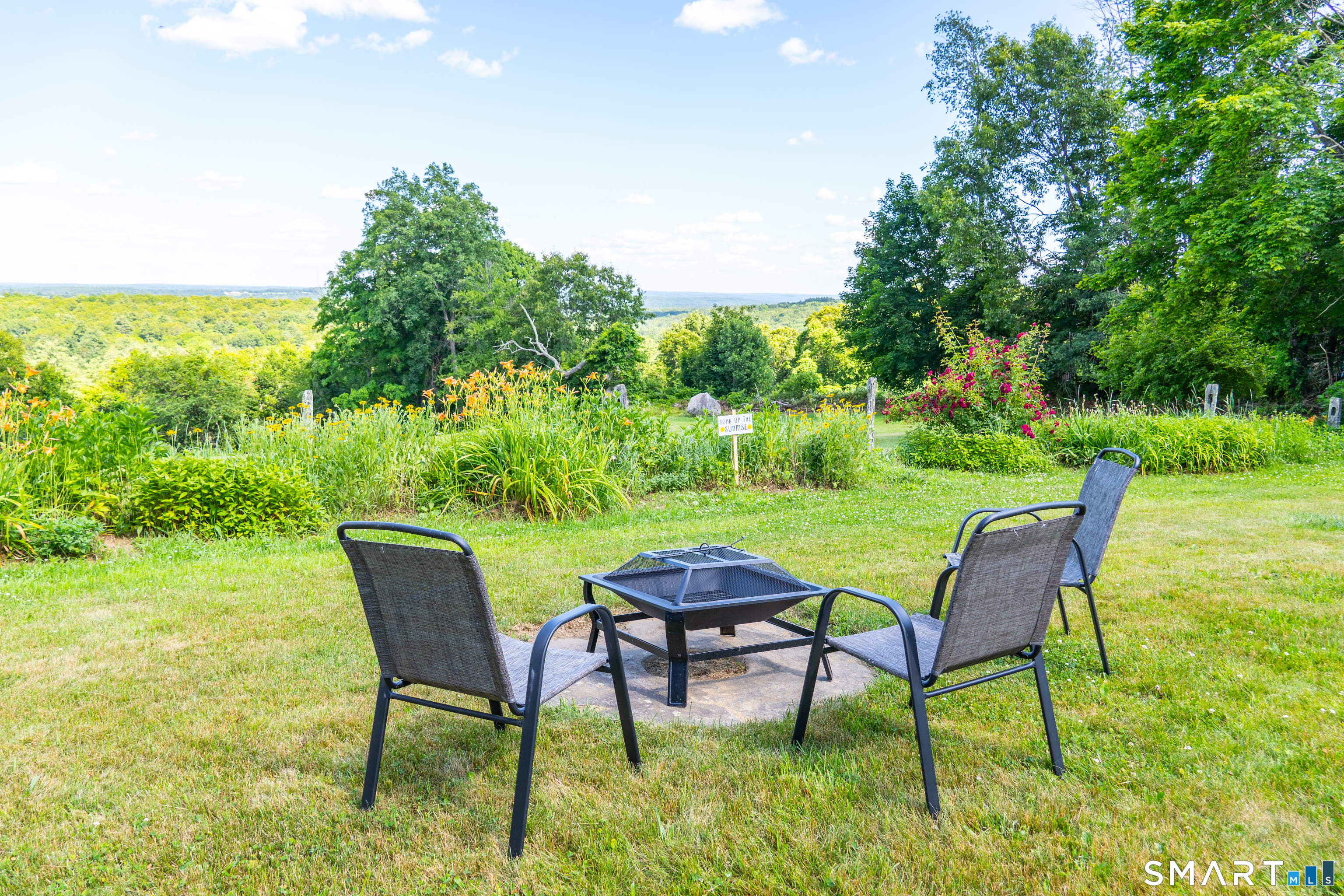 29 Braaten Hill Road Woodstock CT 06281