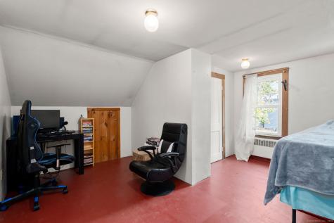 15 Maynard Street Putnam CT 06260