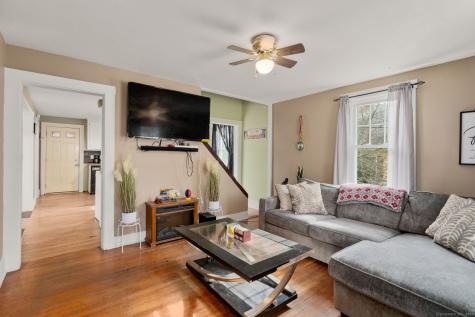 15 Maynard Street Putnam CT 06260