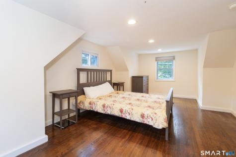 512 Leetes Island Road Branford CT 06405