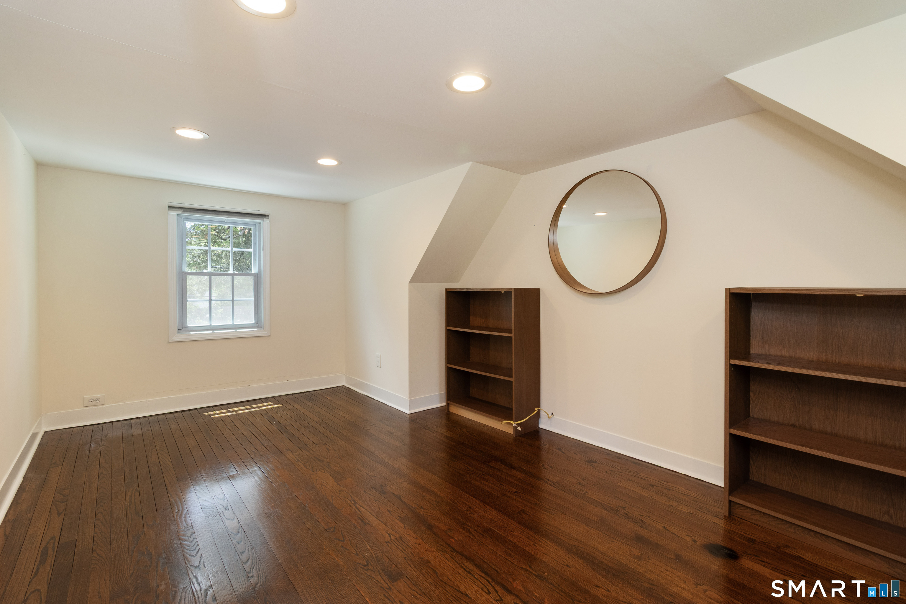 512 Leetes Island Road Branford CT 06405