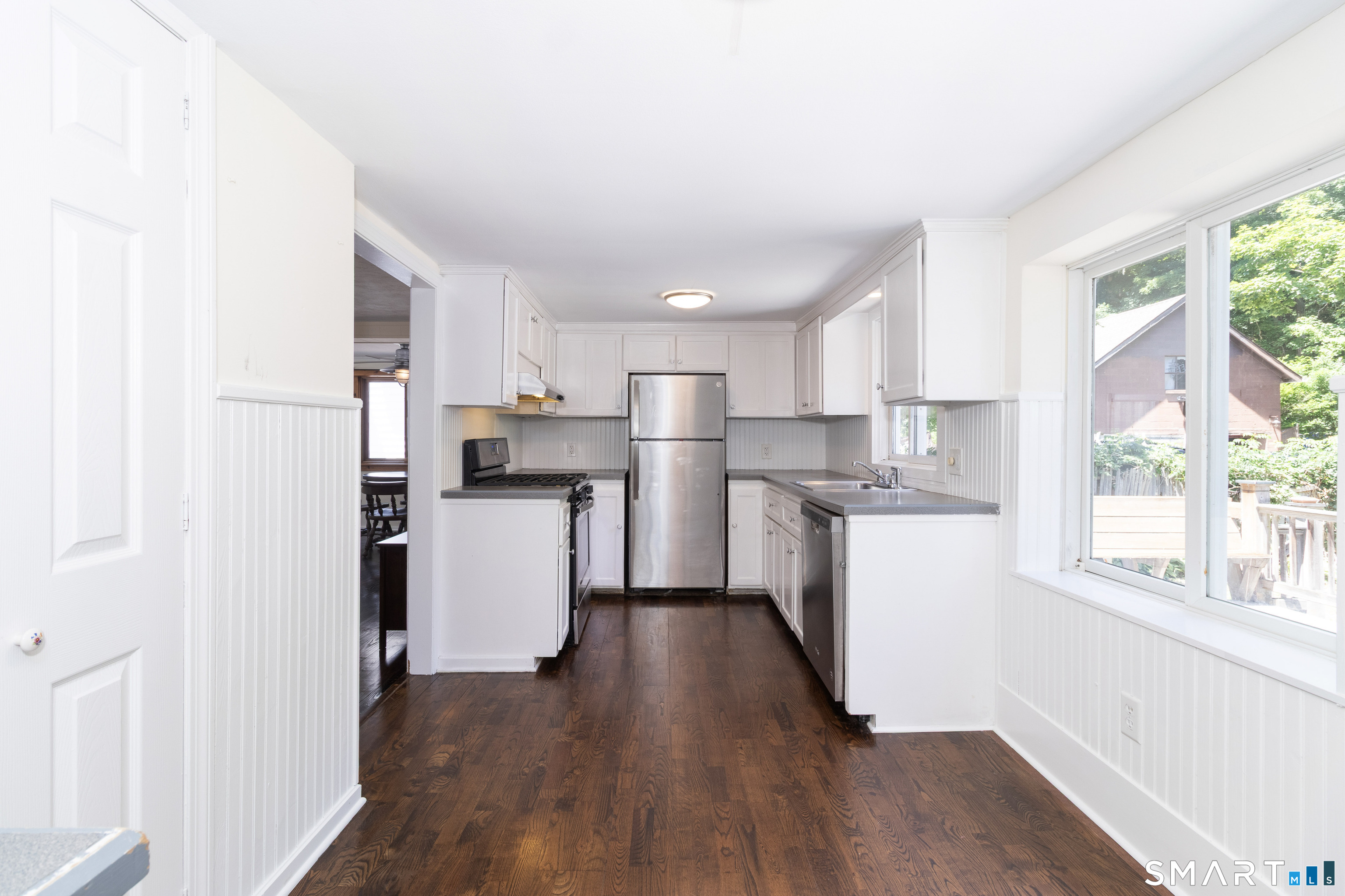 512 Leetes Island Road Branford CT 06405