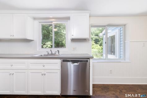 512 Leetes Island Road Branford CT 06405