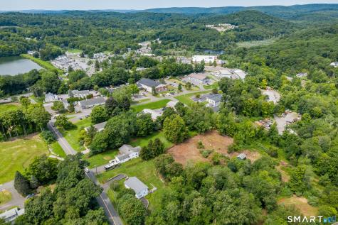 29 Saw Mill Road New Fairfield CT 06812