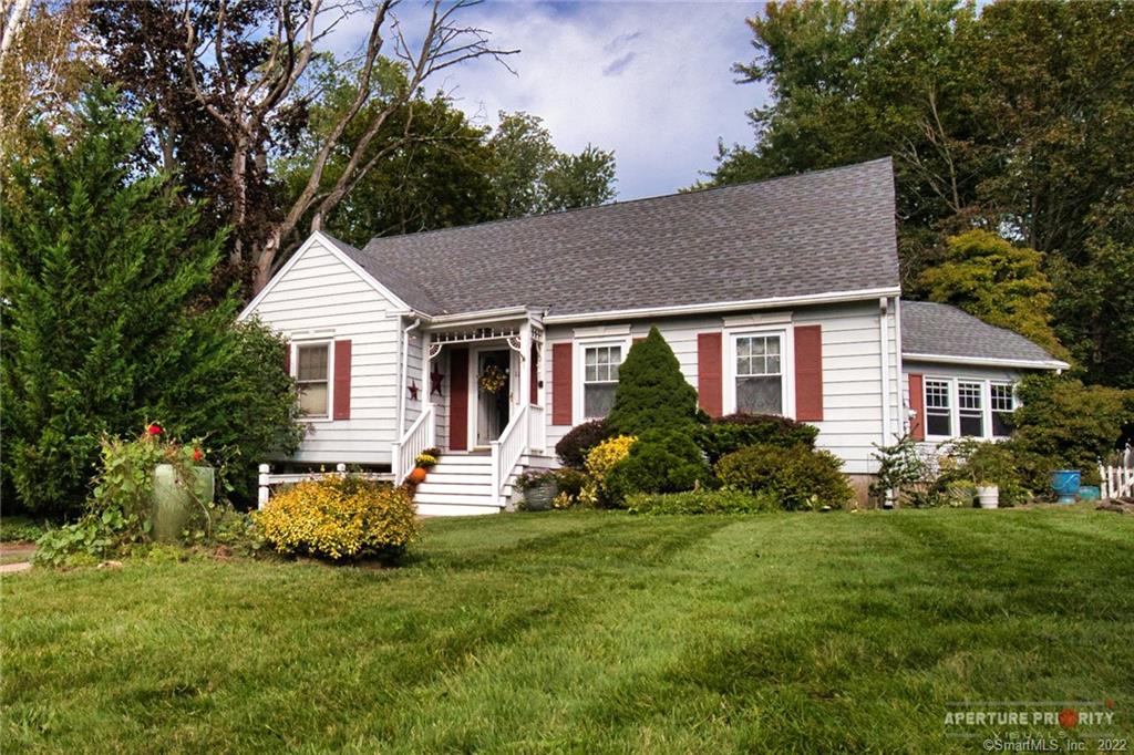 11 Bailey Avenue Wallingford CT 06492