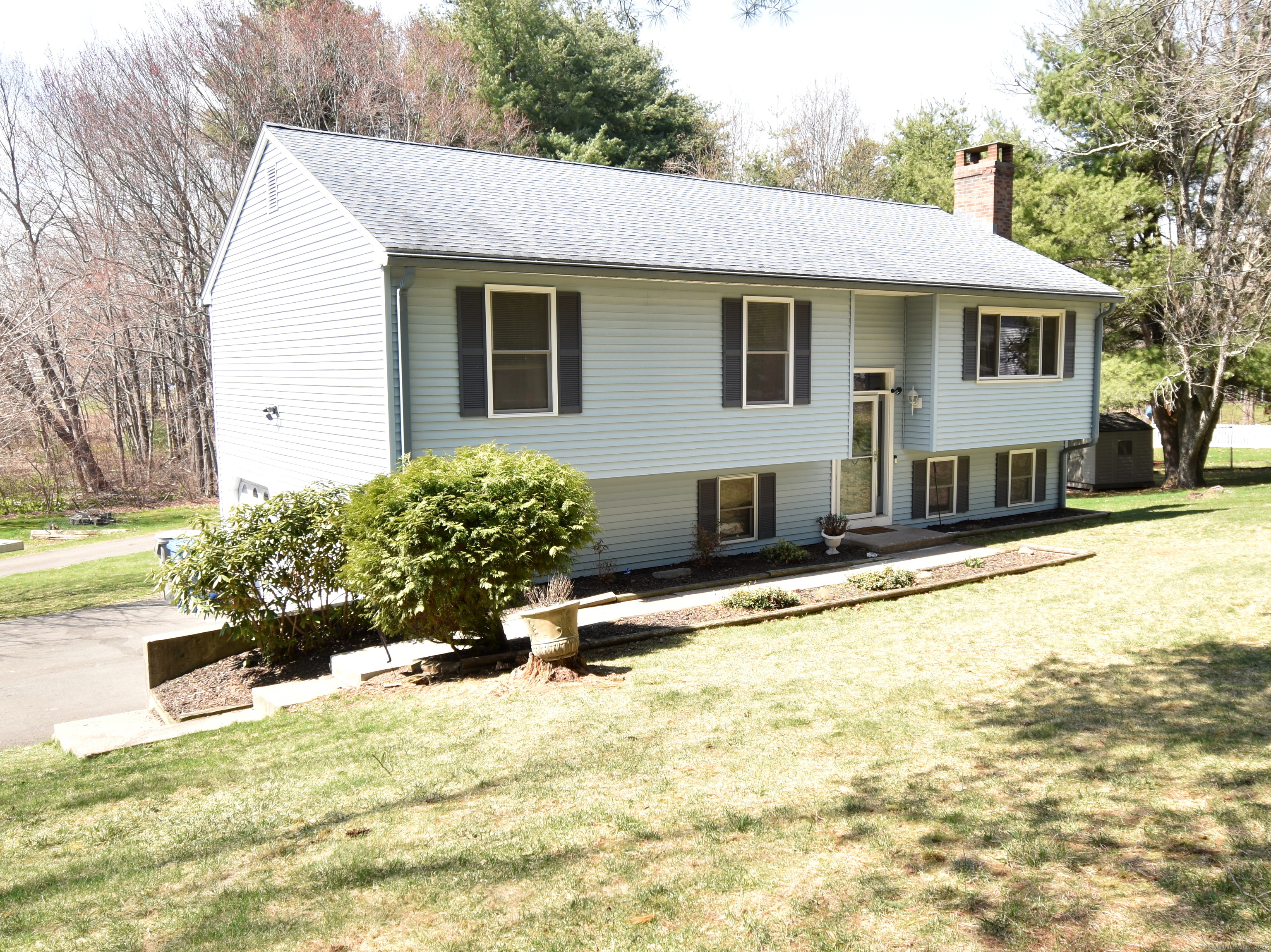 2032 Matthews Street Bristol CT 06010