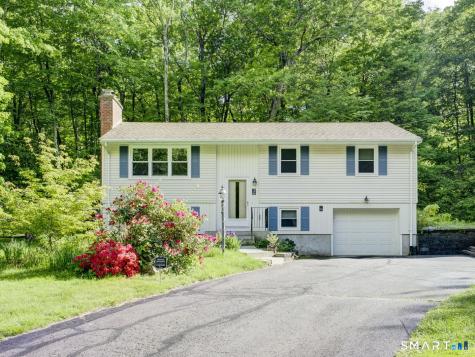 36 Hickory Drive Hebron CT 06248
