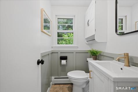 61 Hilltop Road Groton CT 06355