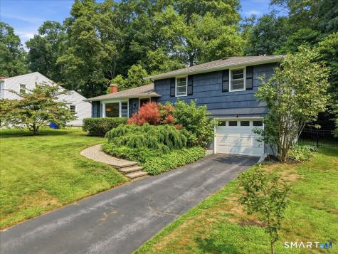 61 Hilltop Road Groton CT 06355