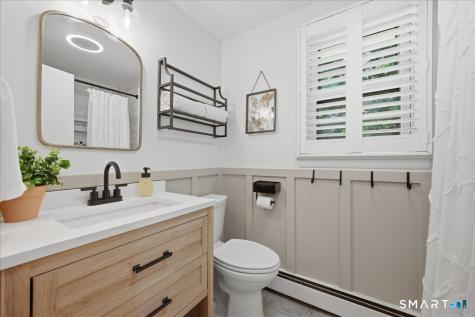 61 Hilltop Road Groton CT 06355