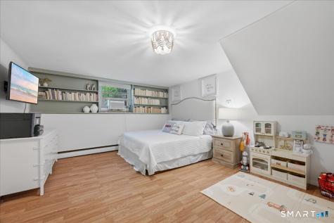 61 Hilltop Road Groton CT 06355
