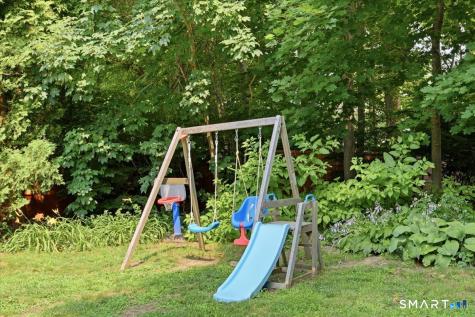61 Hilltop Road Groton CT 06355
