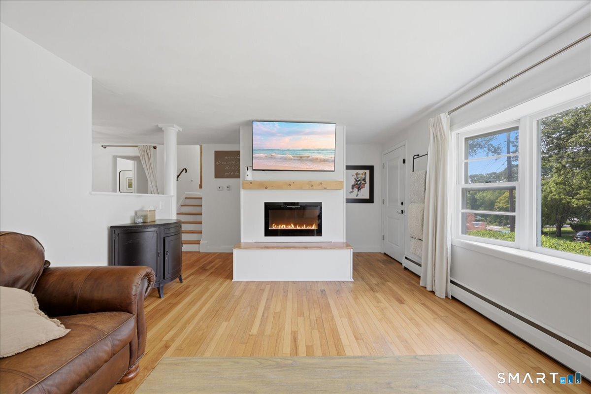 61 Hilltop Road Groton CT 06355