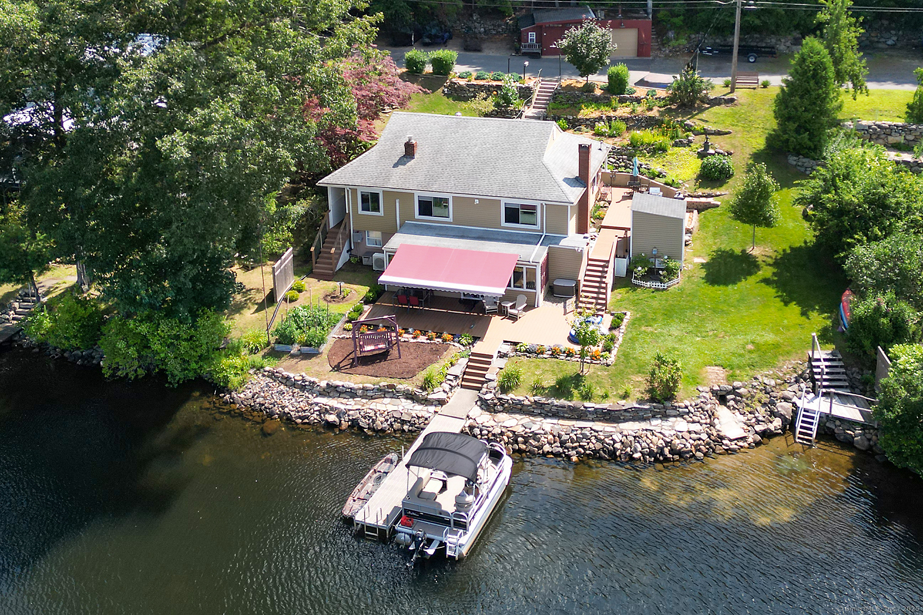 38 East Shore Road Ellington CT 06029