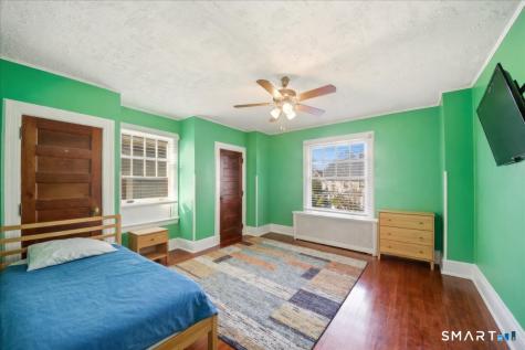 839 Laurel Avenue Bridgeport CT 06604