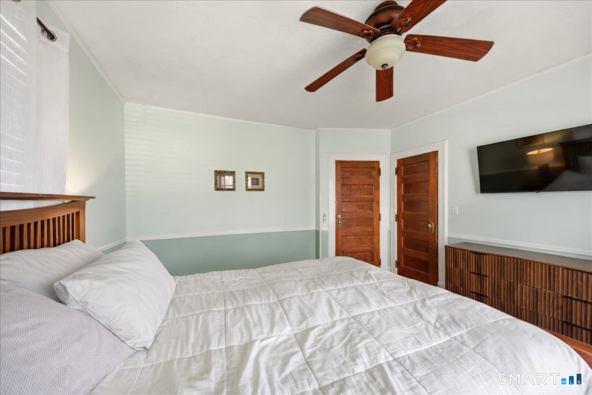 839 Laurel Avenue Bridgeport CT 06604