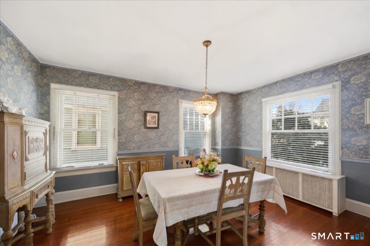 839 Laurel Avenue Bridgeport CT 06604