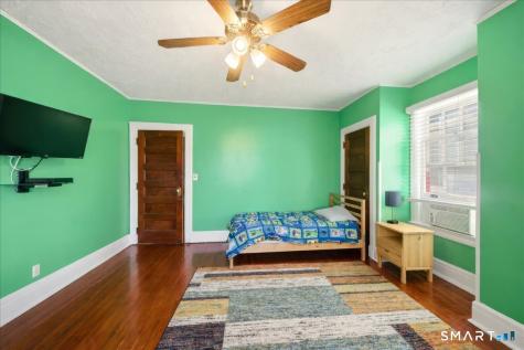 839 Laurel Avenue Bridgeport CT 06604