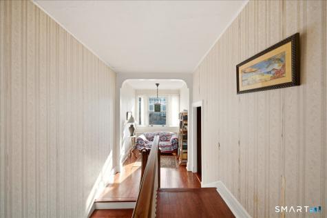 839 Laurel Avenue Bridgeport CT 06604