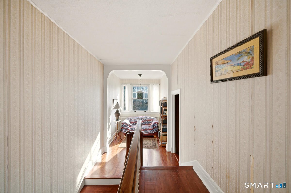 839 Laurel Avenue Bridgeport CT 06604