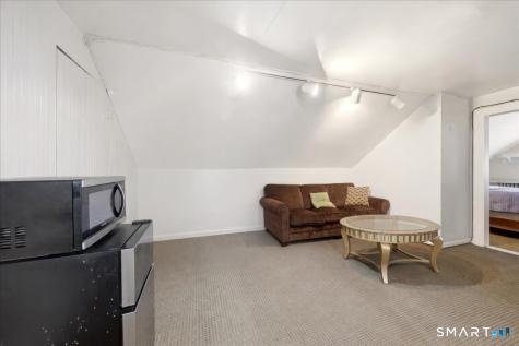 839 Laurel Avenue Bridgeport CT 06604