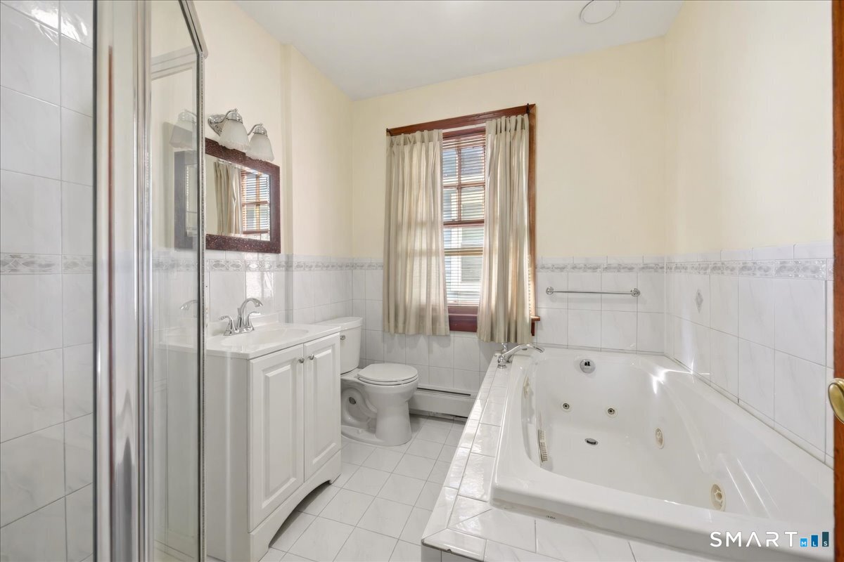 839 Laurel Avenue Bridgeport CT 06604