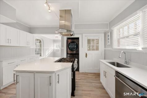 839 Laurel Avenue Bridgeport CT 06604