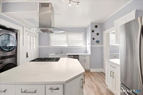 839 Laurel Avenue Bridgeport CT 06604