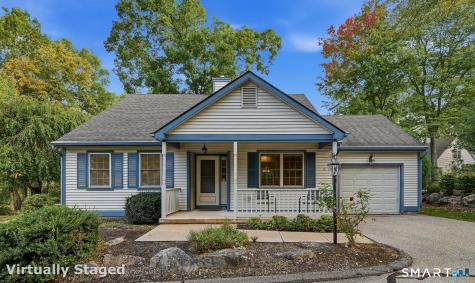 2 Hawthorne Lane East Lyme CT 06357