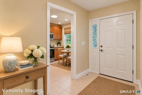2 Hawthorne Lane East Lyme CT 06357