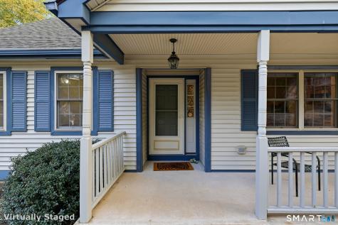 2 Hawthorne Lane East Lyme CT 06357