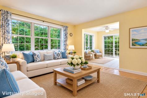 2 Hawthorne Lane East Lyme CT 06357