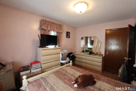 35 Chapman Street East Hartford CT 06108