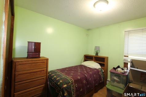 35 Chapman Street East Hartford CT 06108