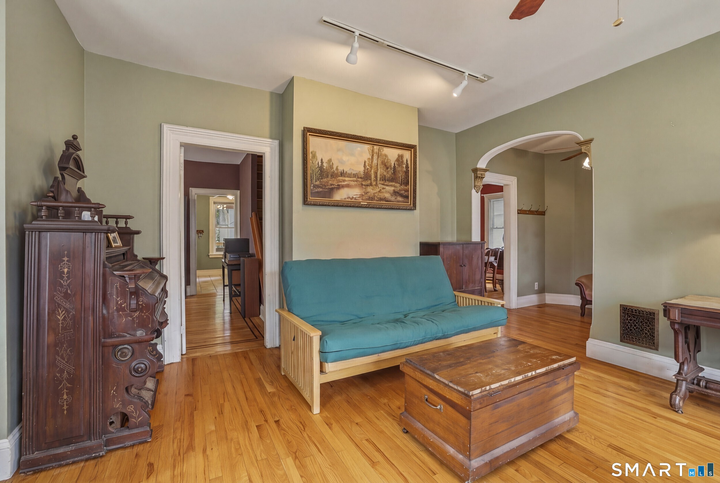 112 Benham Avenue Bridgeport CT 06604