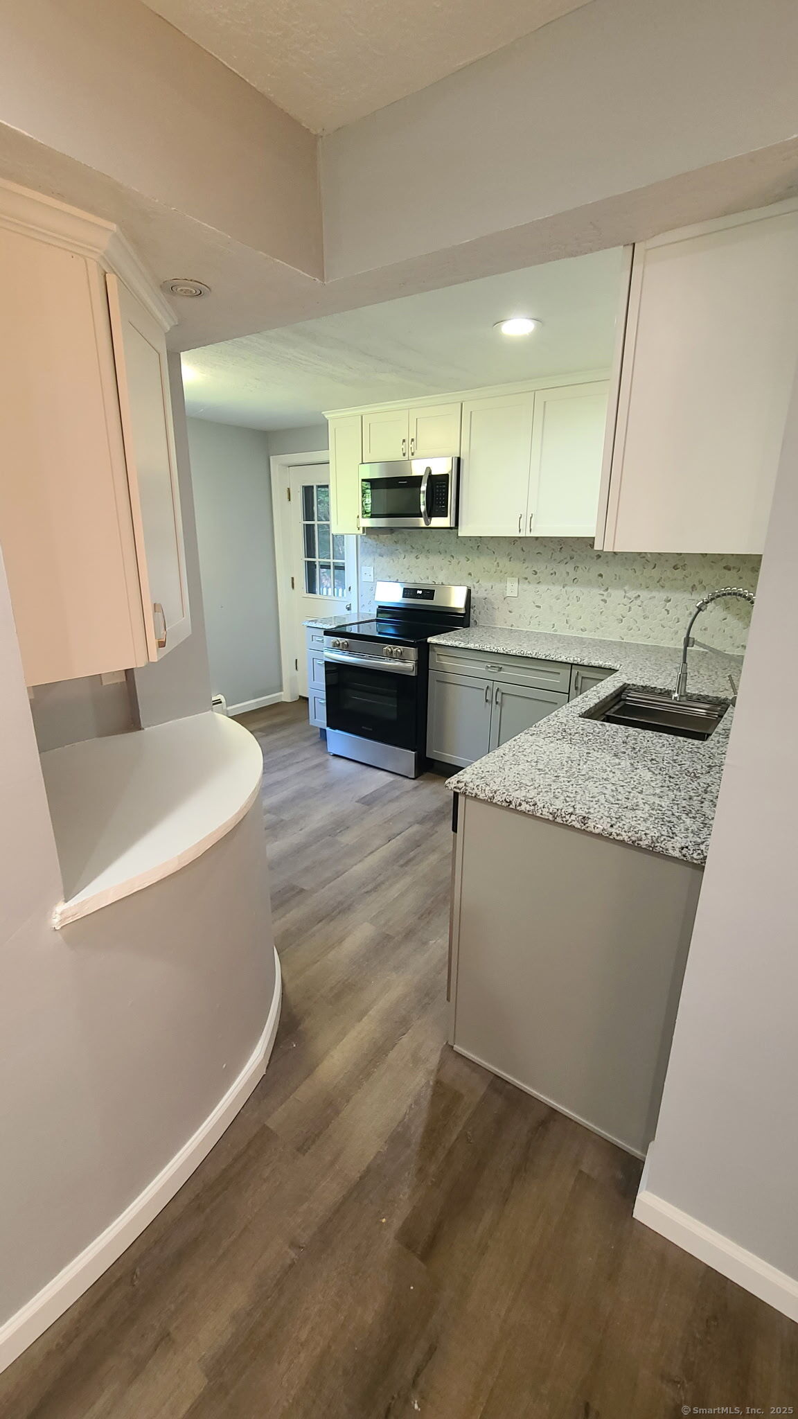 15 Stock Place Street Manchester CT 06042