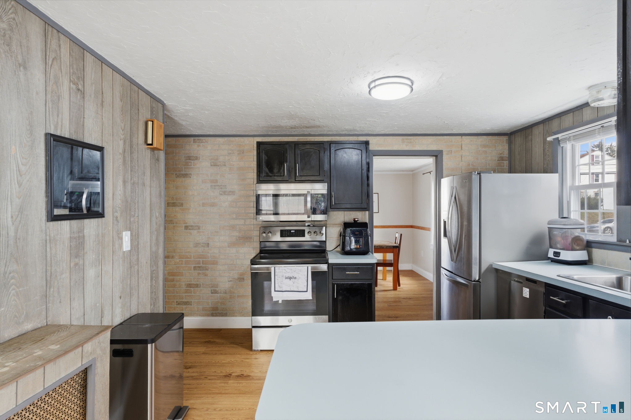 103 Maple Street East Hartford CT 06118