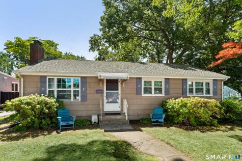 37 Roosevelt Avenue West Haven CT 06516