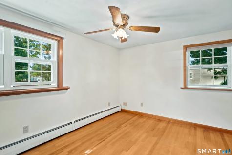 37 Roosevelt Avenue West Haven CT 06516