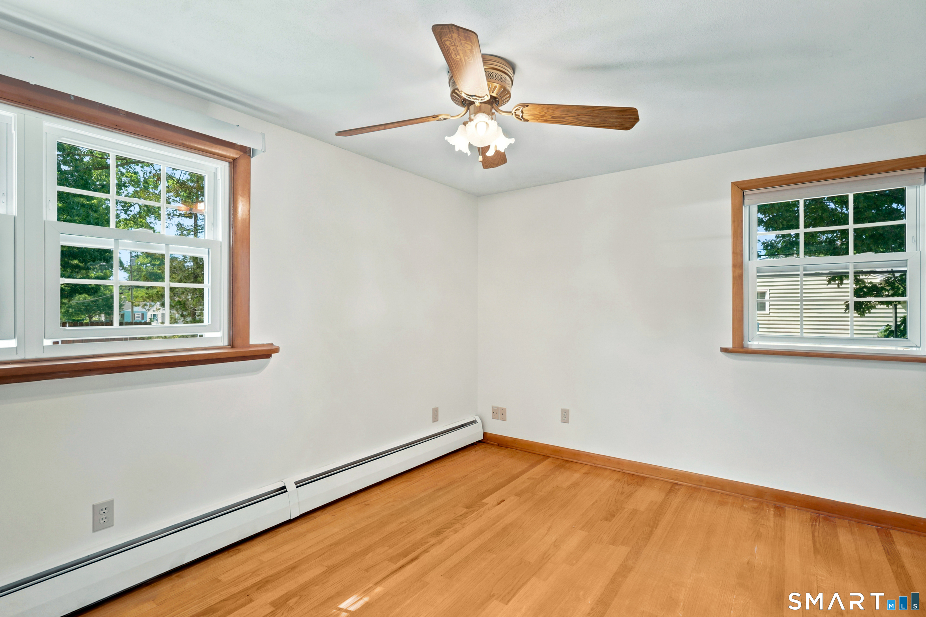37 Roosevelt Avenue West Haven CT 06516