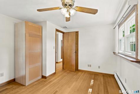 37 Roosevelt Avenue West Haven CT 06516