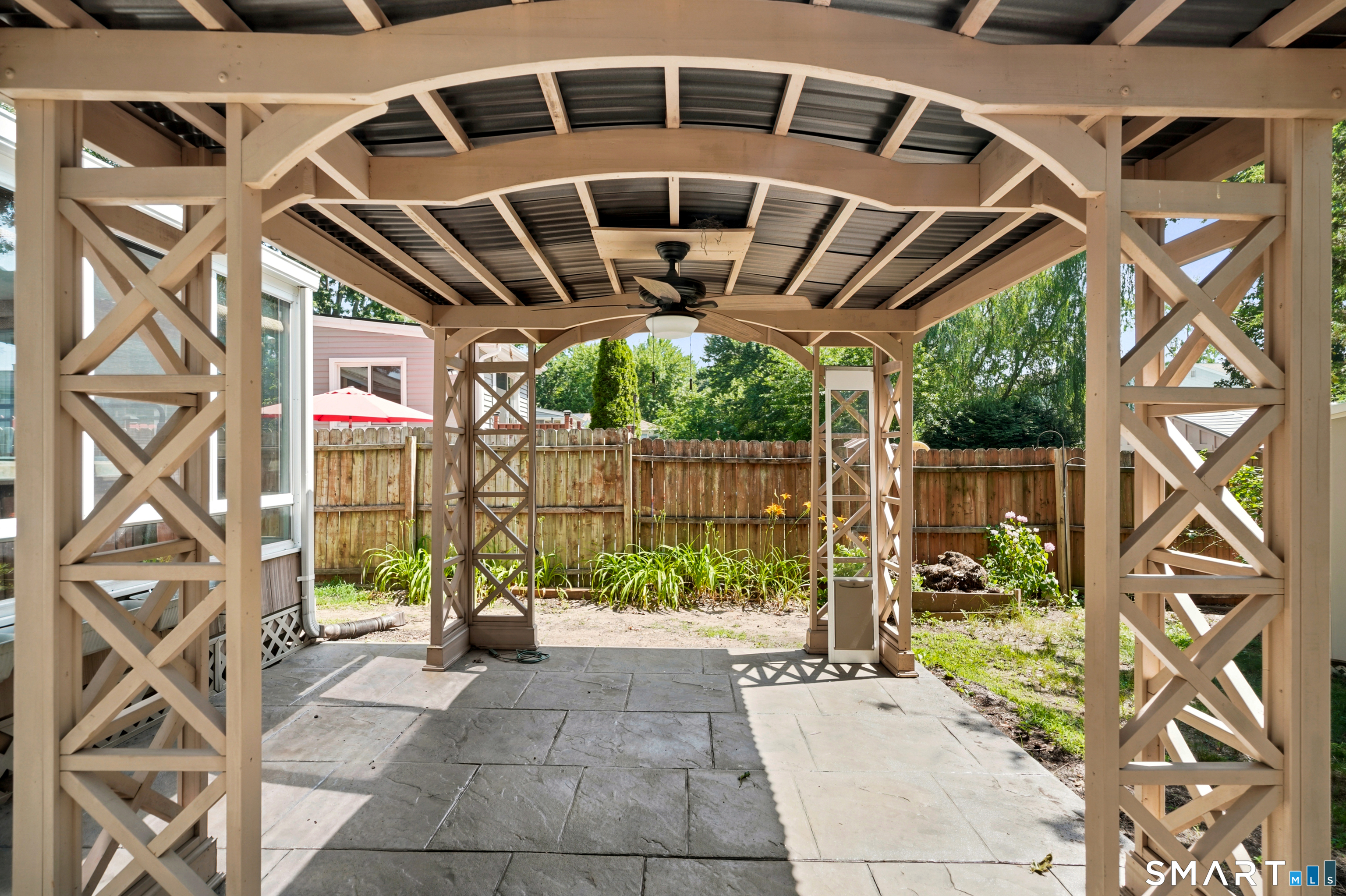 37 Roosevelt Avenue West Haven CT 06516
