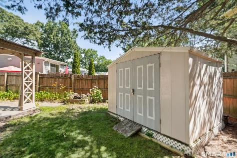 37 Roosevelt Avenue West Haven CT 06516