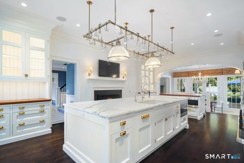 887 Weed Street New Canaan CT 06840