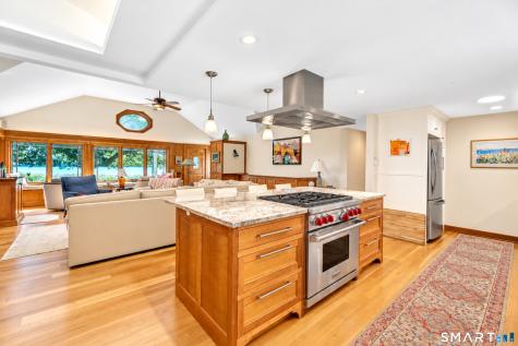 901 River Road Groton CT 06355