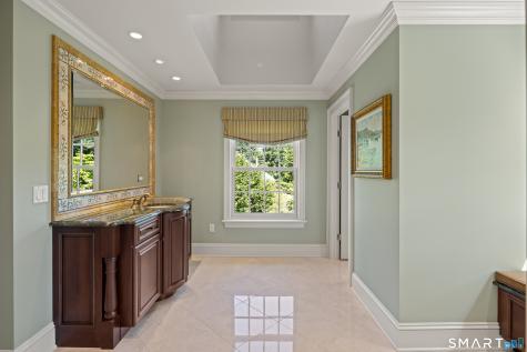 110 Queens Grant Drive Fairfield CT 06824