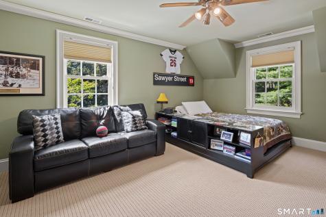 110 Queens Grant Drive Fairfield CT 06824