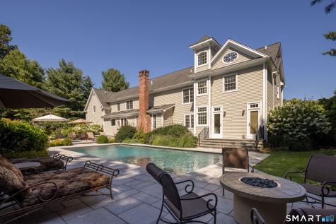 110 Queens Grant Drive Fairfield CT 06824