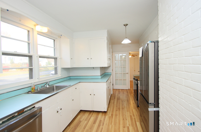 106 Glenwood Road Clinton CT 06413